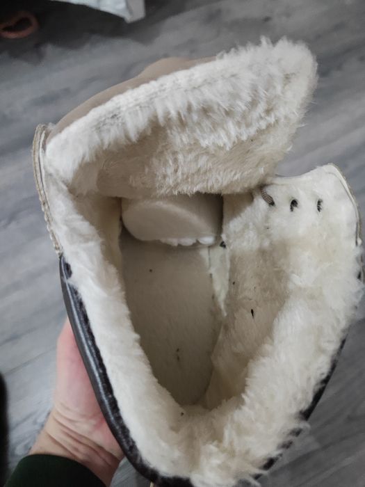 Продам ботинки. Новые.