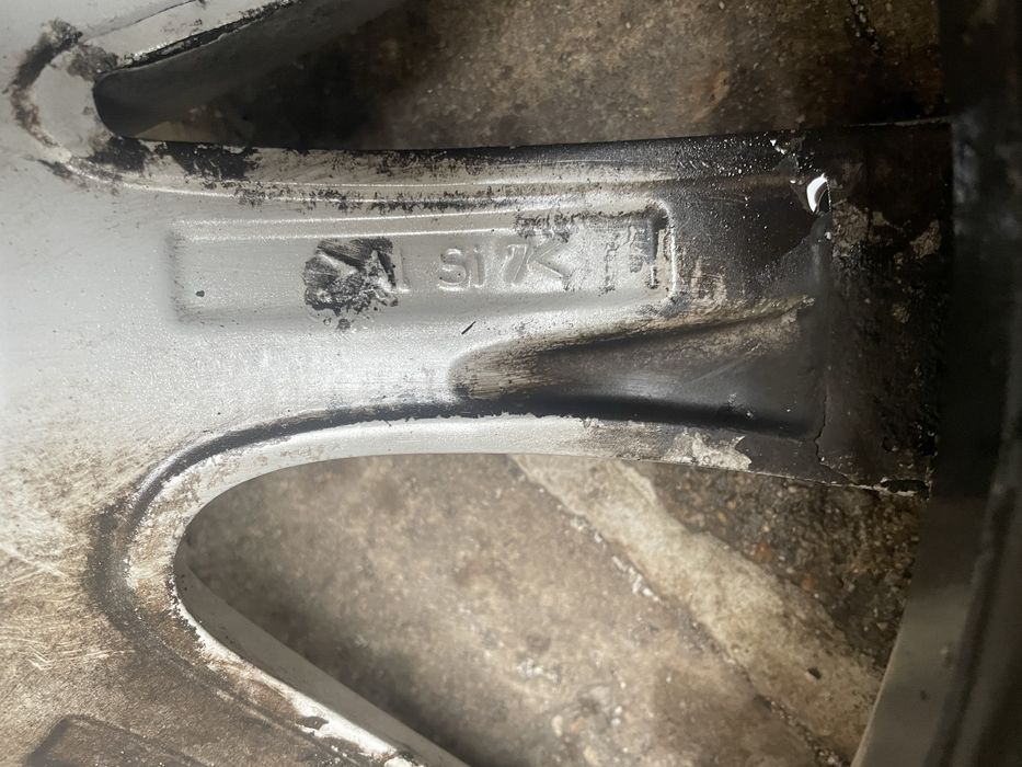 Оригинални лети джанти за  БМВ(BMW) 8j 17