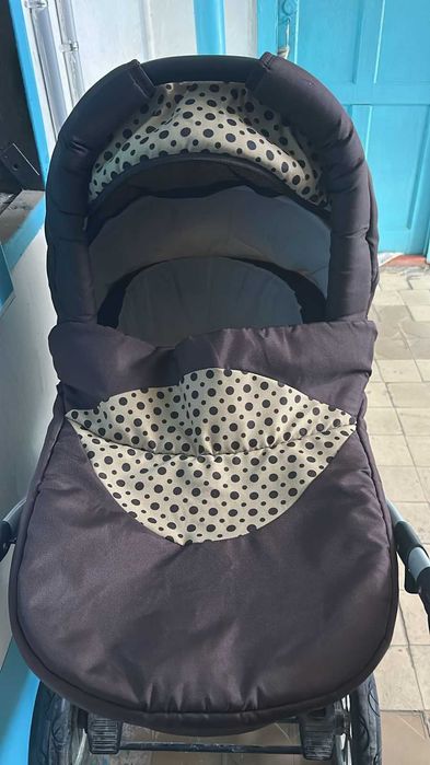 Коляска детская состояние нормальное