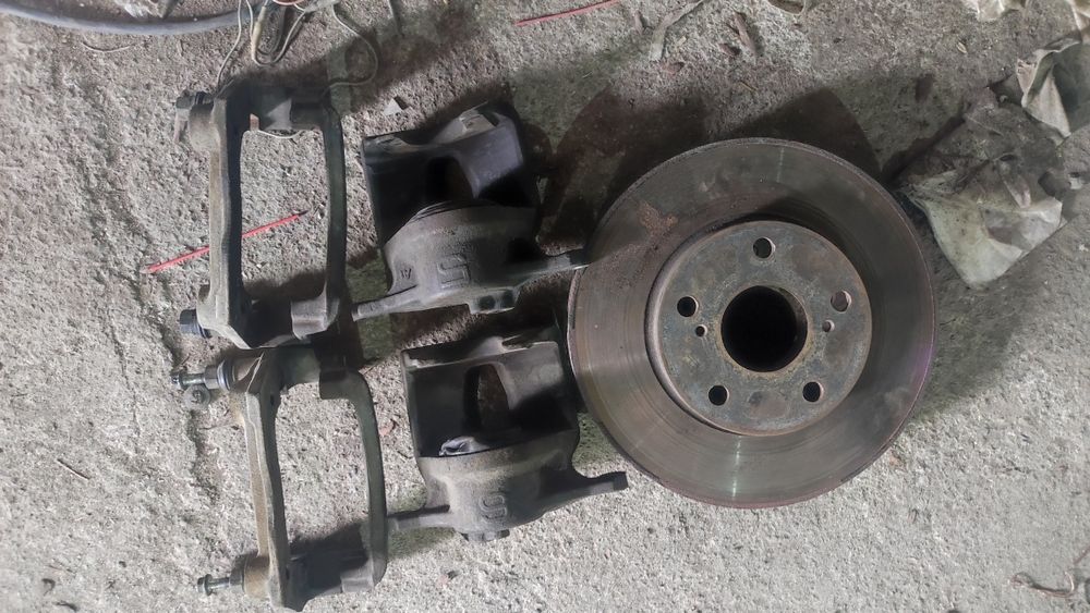 Тойота Марк 2 90 рычаги верх перед, суппорта перед торг