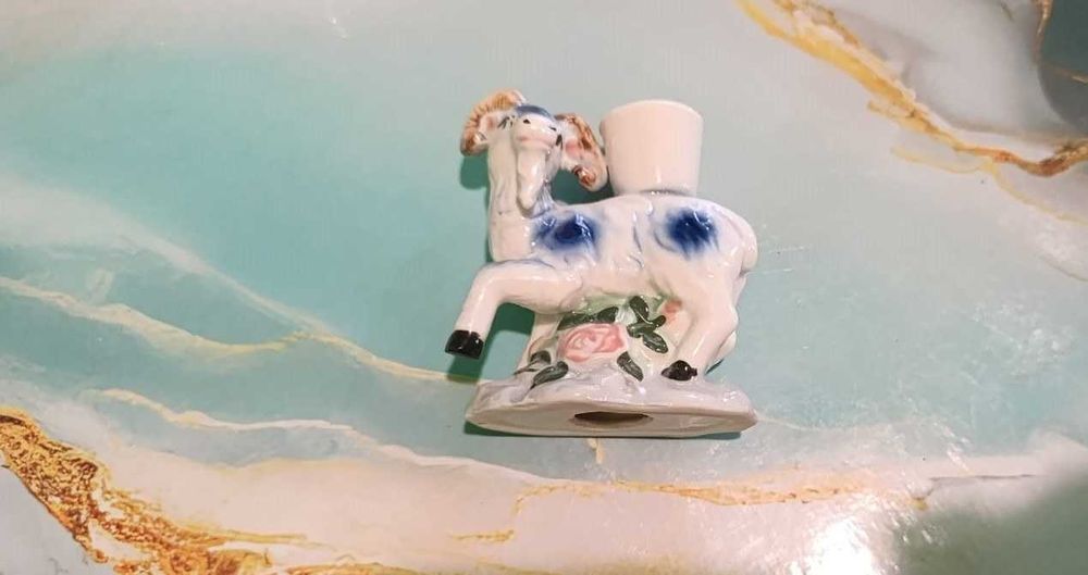 Фарфоровая статуэтка СССР Козлёнок.