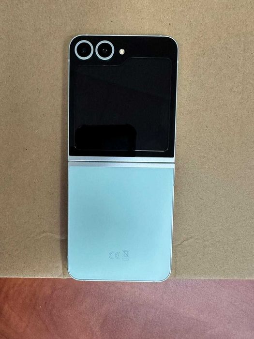 Telefon mobil Samsung Galaxy Z Flip6, 12GB RAM, 256GB, 5G, Mint