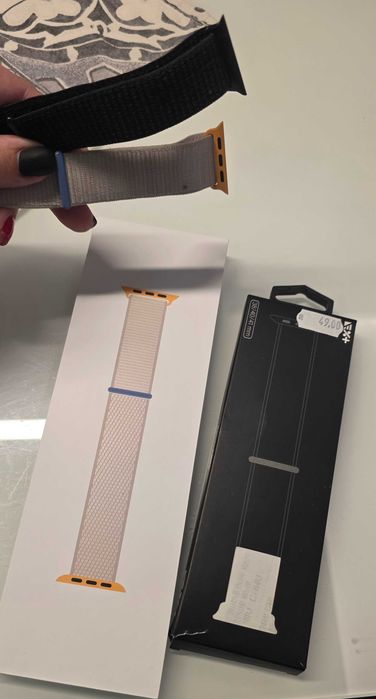 Apple Watch оригинални каишки Sport Loop