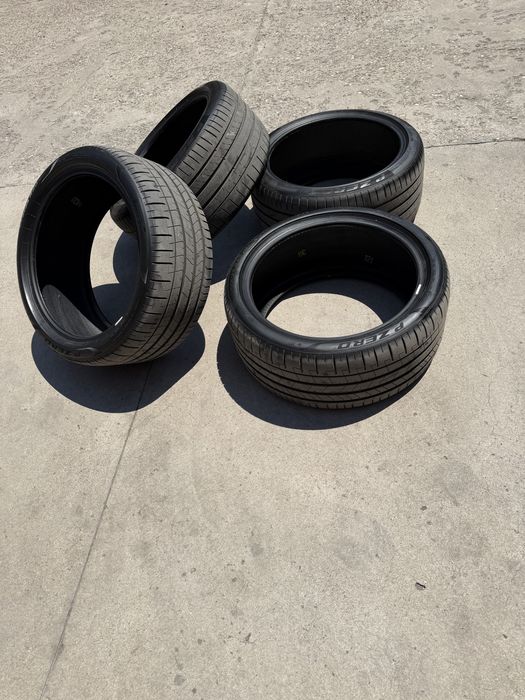 BMW M5 F90/ M8 Летни гуми Pirelli P Zero PZ4 20” BMW Star комплект