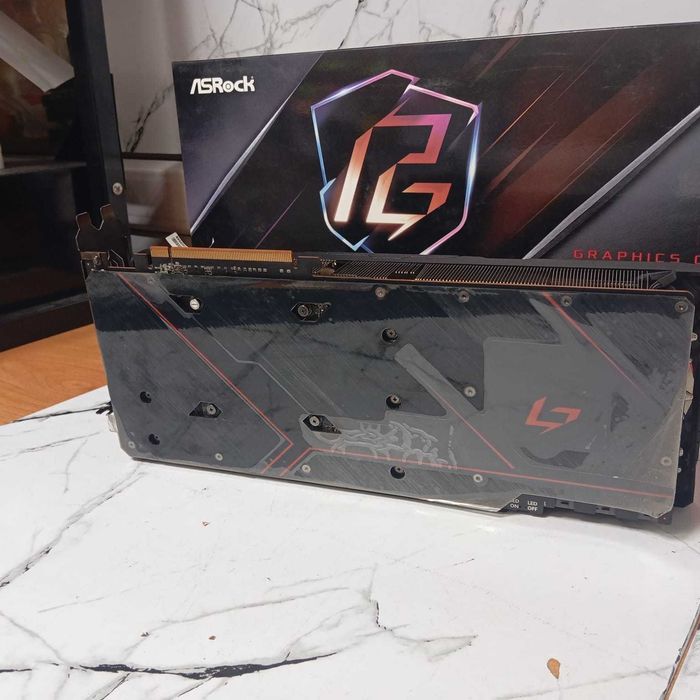 ASRock Radeon RX 6800 XT Phantom Gaming D OC 16GB
