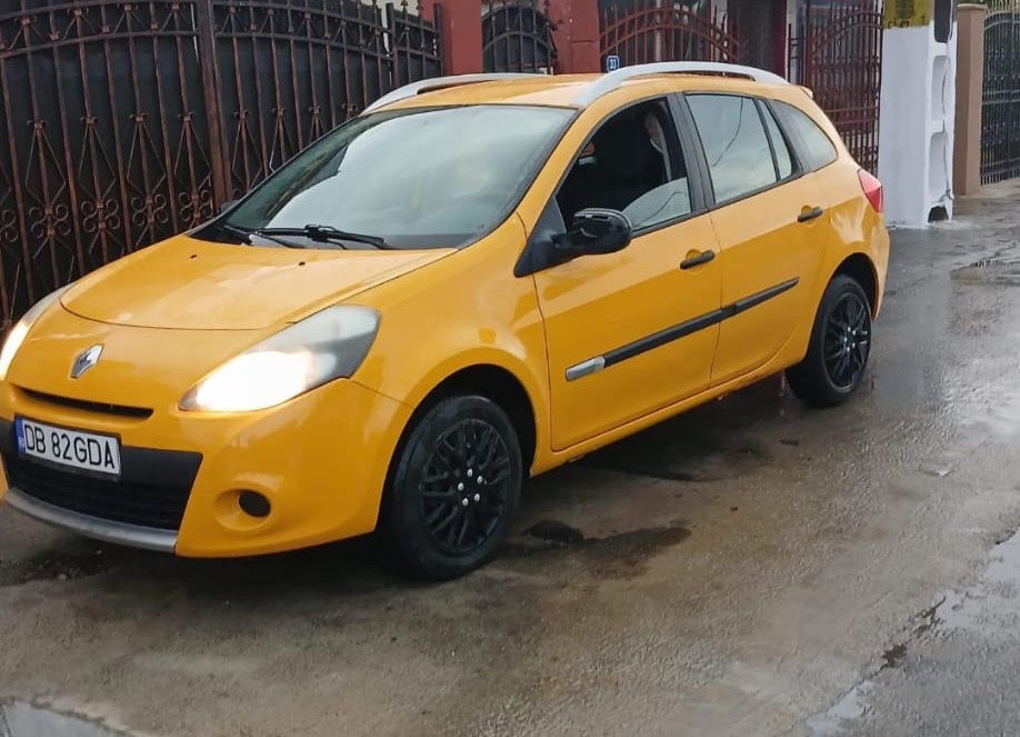 Piese auto din dezmembrari Renault Clio 1.5dci euro 5 2012 orice piesa