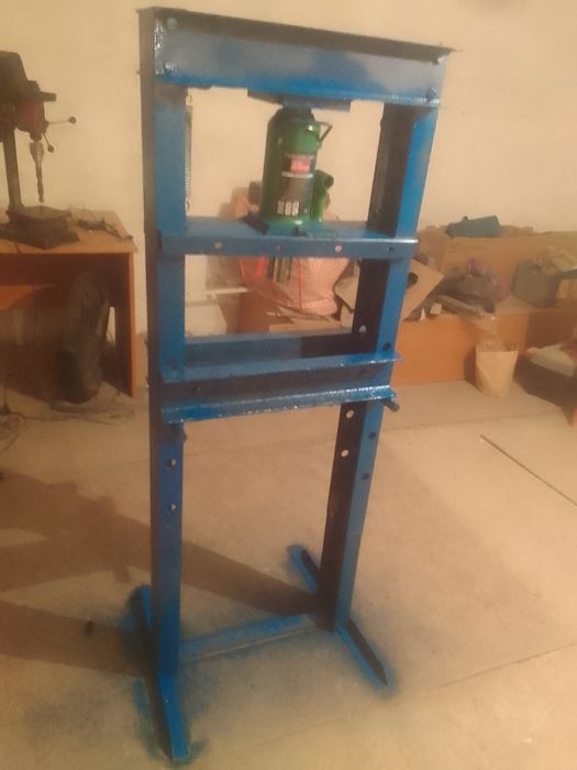 Продам пресс гидровлическии самодел новый метал толстый