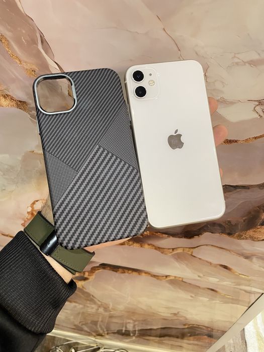 Продам телефон Айфон 11 128Gb