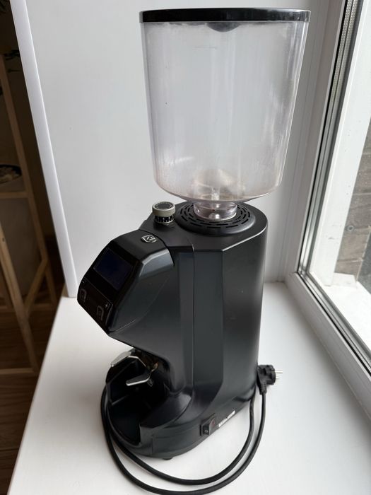 Кофемолка Nuova Simonelli