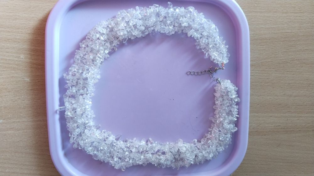 Бусы из горного хрусталя