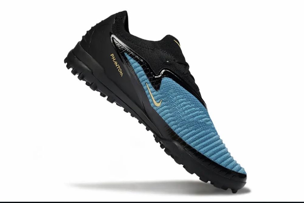 Nike Phantom