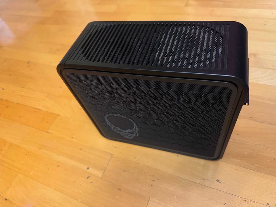 Mini PC Intel NUC 9 Extreme Kit (NUC9I9QNX) + 64Gb RAM+ 512Gb SSD