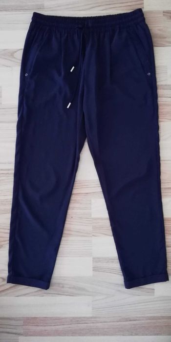 Vând pantaloni damă, grena, negru, bleumarin, maro 3/4