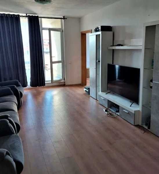 Дава се под наем Двустаен апартамент в Пловдив, Южен - 65 кв.м за 204 € - Снимка #3