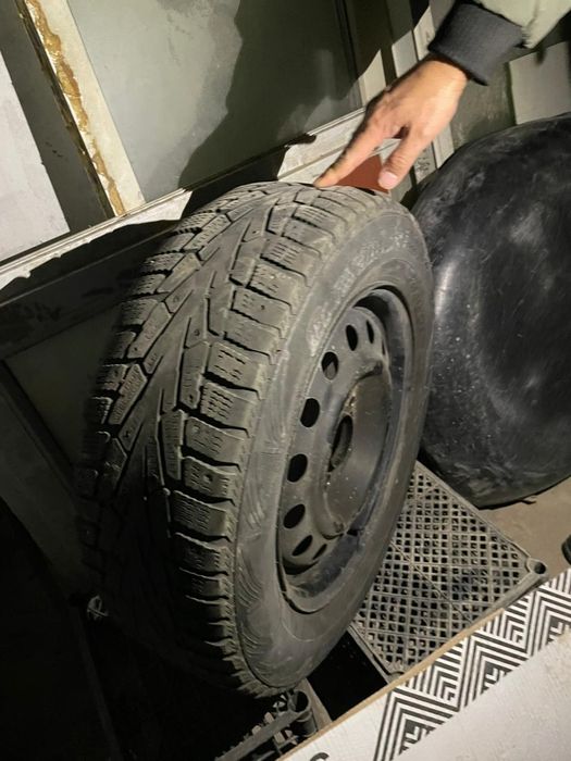 Зимняя шина  продается