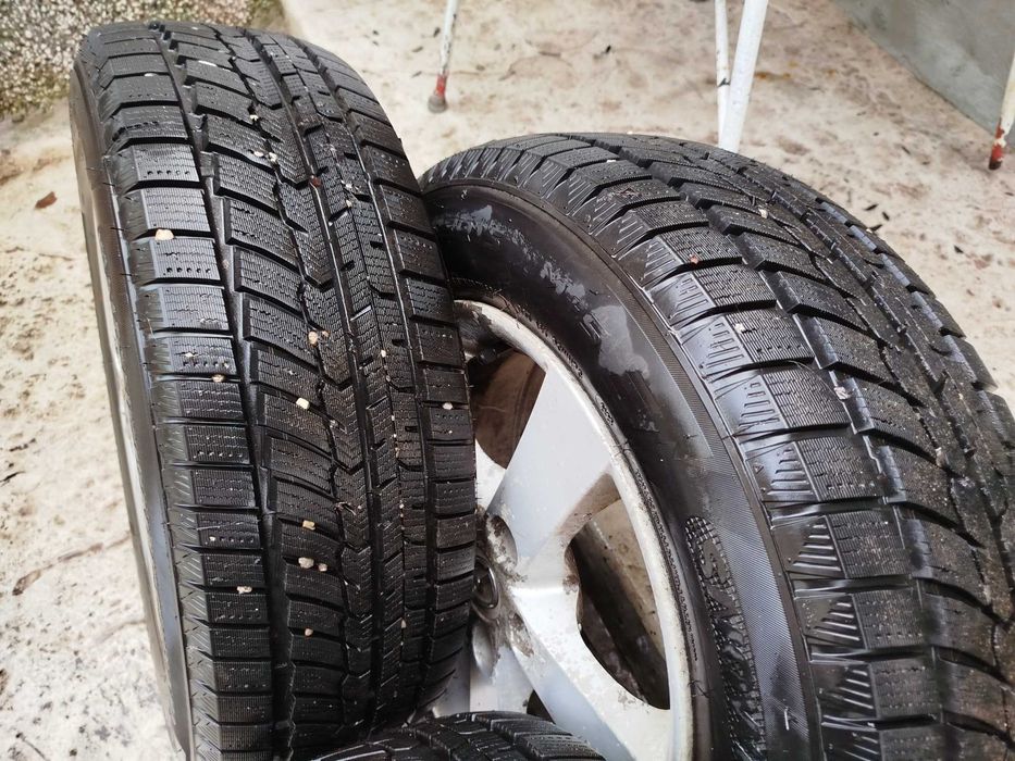 Гуми с джанти за Мазда 5