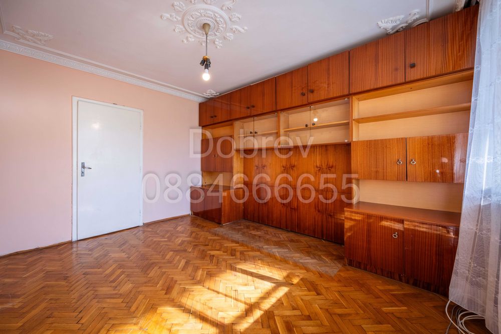 Продава се Многостаен апартамент в Варна, Левски - 140 кв.м за 1020 €/кв.м - Снимка #13