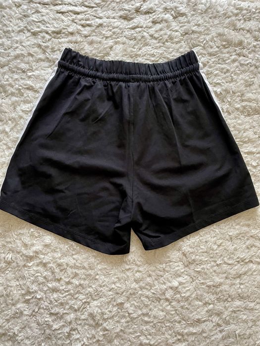 Pantaloni scurti adidas noi