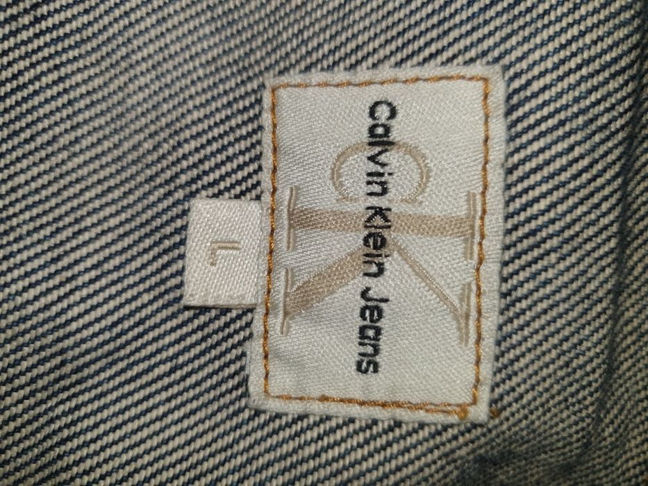 Vand geaca blug Calvin klein  L