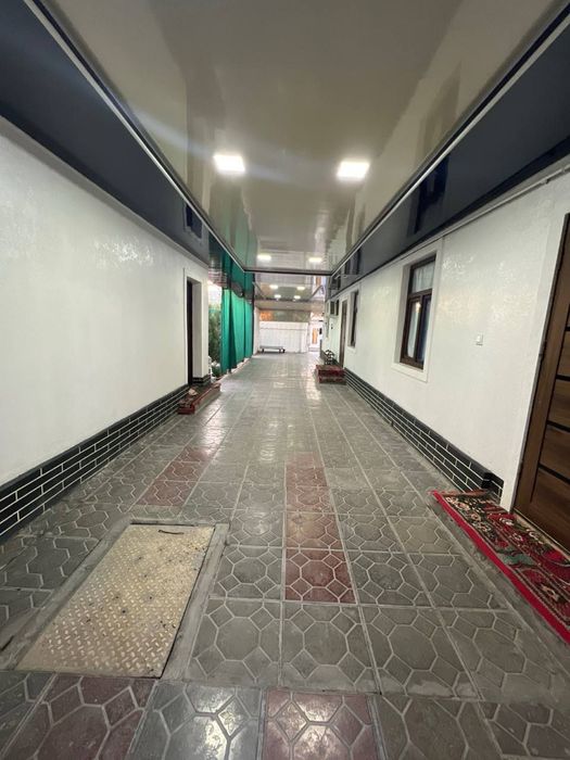 4 сотхли Ховли сотилади.