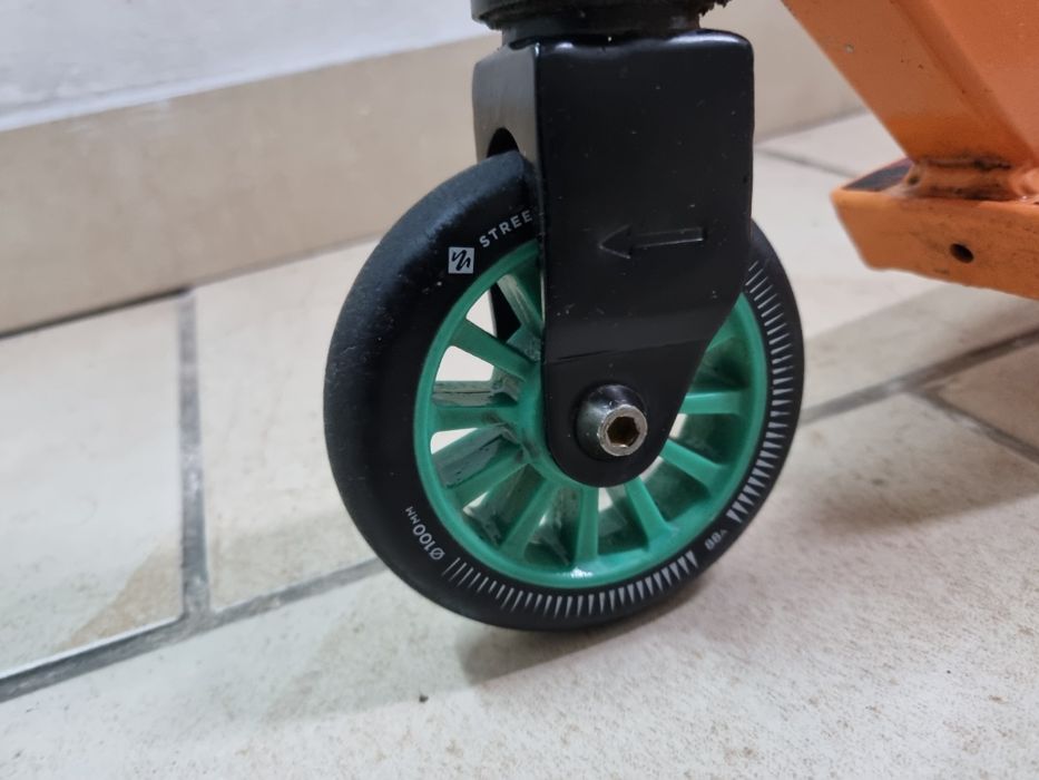 Trotineta scheme aluminiu Trickster junior