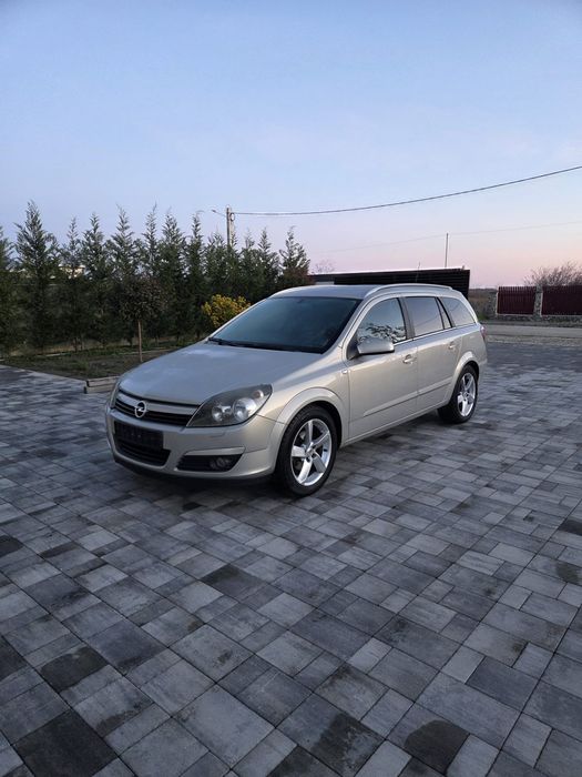 Opel Astra h 2005