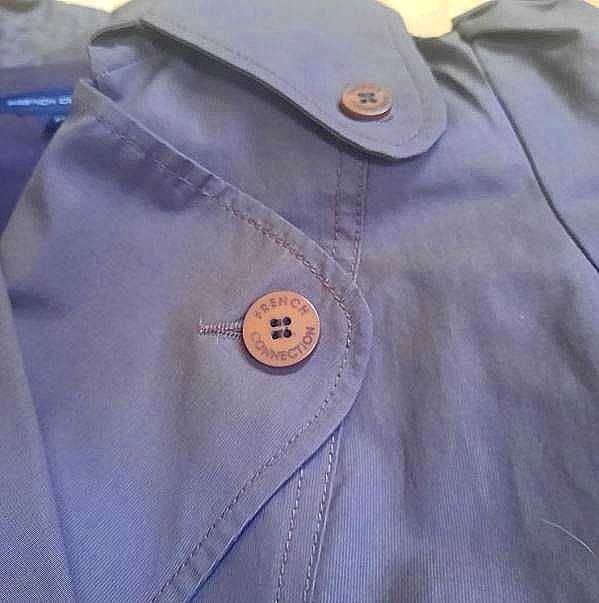 Тренч на Sisley, French connection,размер М