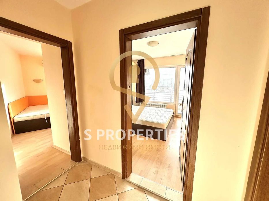 Продава се Четиристаен апартамент в Варна, Център - 122 кв.м за 1459 €/кв.м - Снимка #7