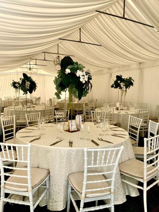 Inchiriez cort complet si decor pentru evenimente