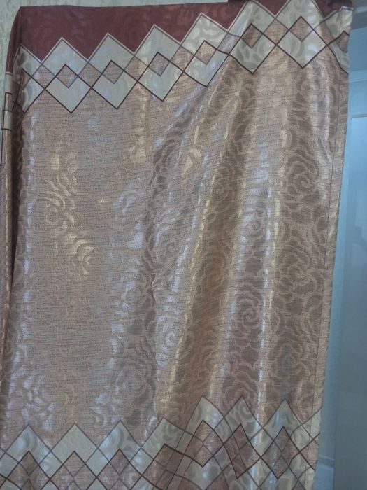 Продам б/у шторы