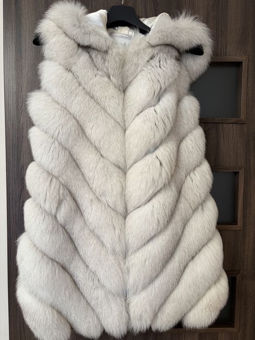 Vesta naturala din vulpe noua