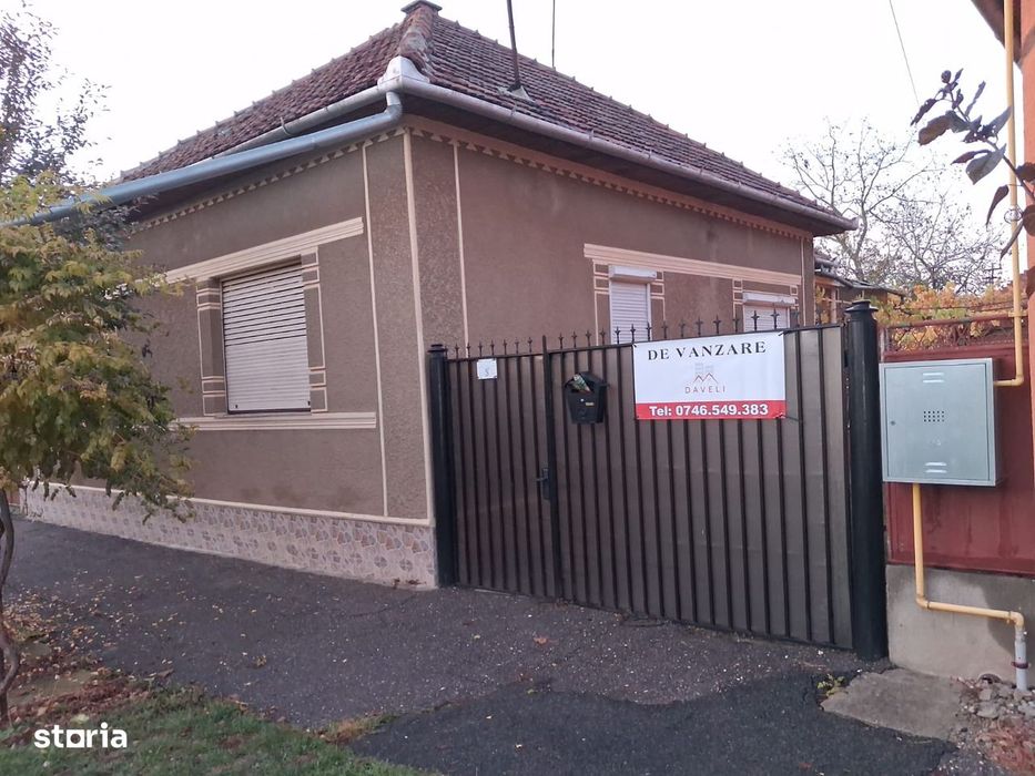 Casa in Curtici zona centrala 89000 euro