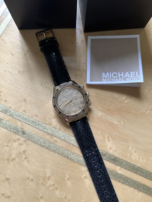 Женские часы Michael Kors