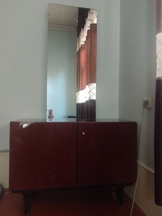 Трюмо .. ... ...