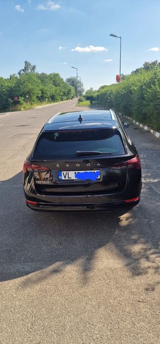 SKODA Octavia 2022 — imagine 3
