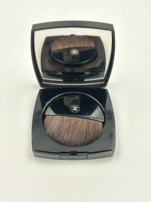 Chanel Les Beiges Healthy Glow Sheer Powder руж