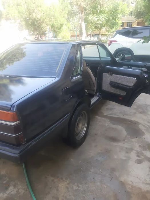 Нисан лаурельпрадаю