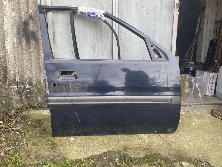 Пасажерска врата за Citroen Saxo 4 врат