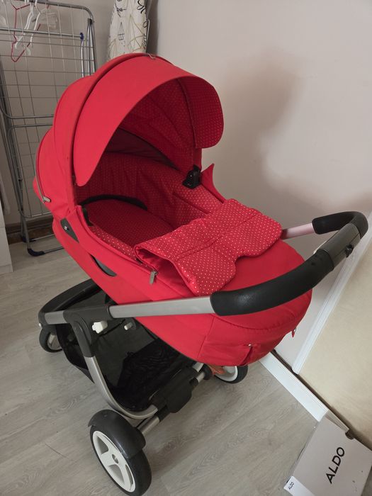 Коляска Stokke. Люлька и прогулочный блок