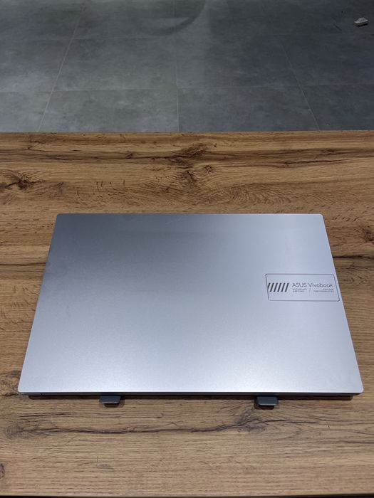 Ноутбук Asus Vivobook