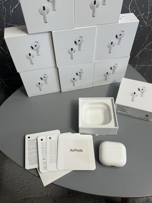 AirPods gen 4 ANC top