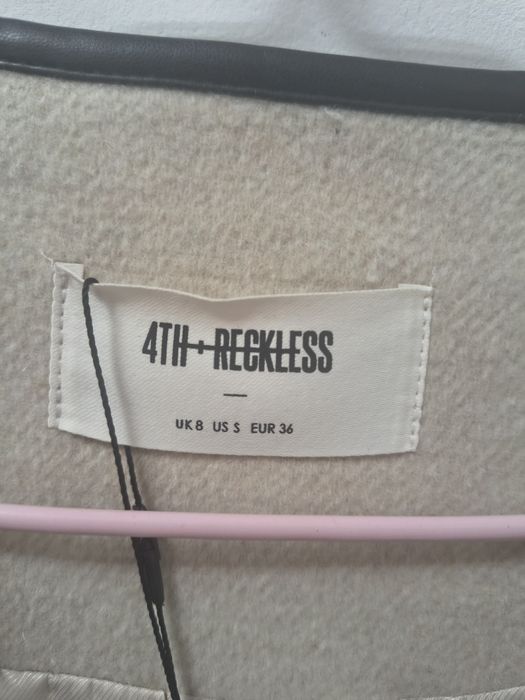 Дамско вълнено палто