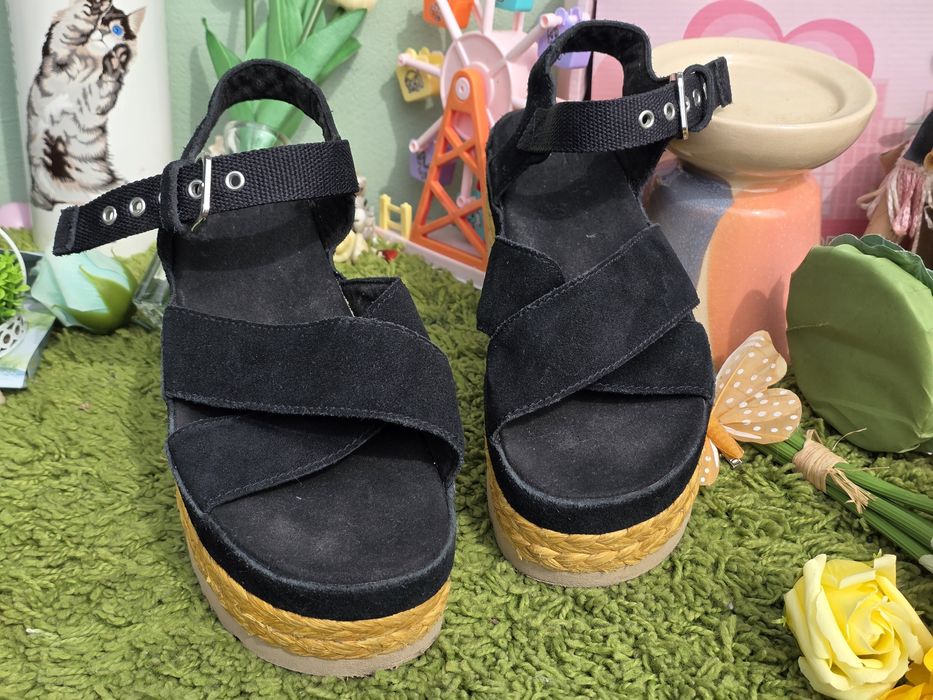 UGG оригинални сандали N38