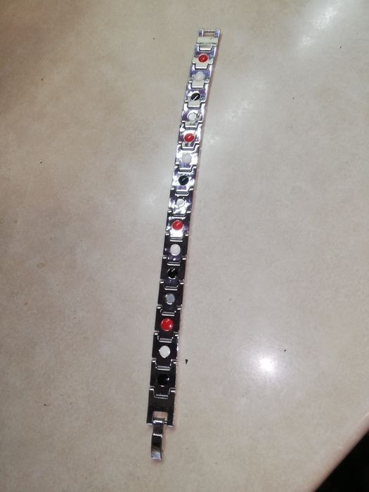 Магнитна гривна за сваляне на Кръвното налягане ОТ ТИТАН 21.00 см.