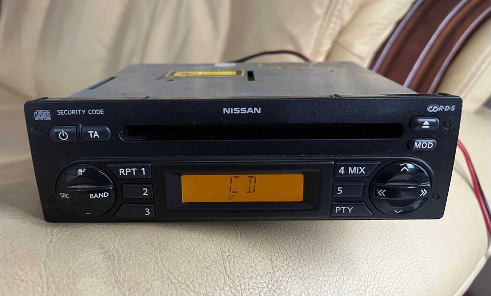 OE CD ресийвър за NISSAN