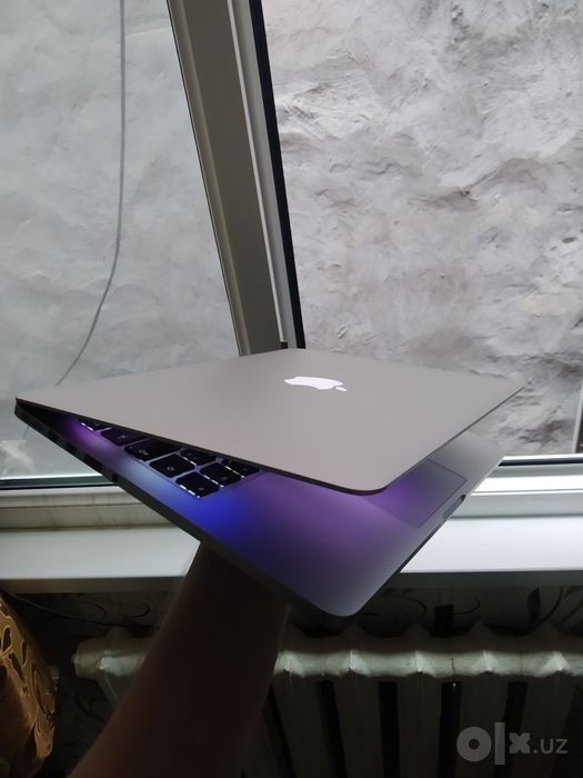 Apple MacBook PRO 512Gb. В идеальном состояние.