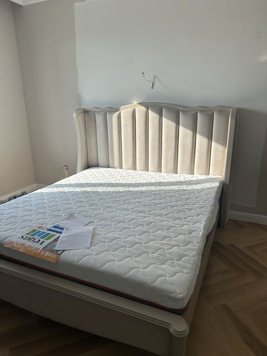 Матрас для кровати 180х200