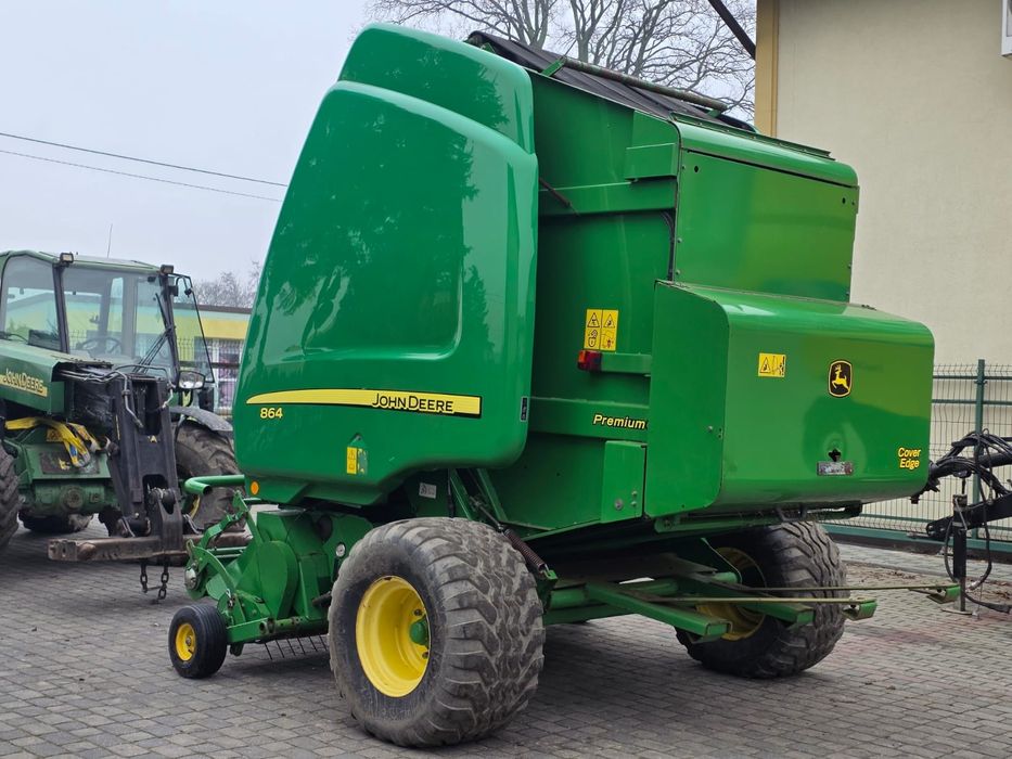 Пресс подборщик JOHN DEERE 864