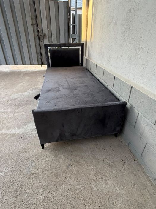 Кровать однаспальная 2×90
