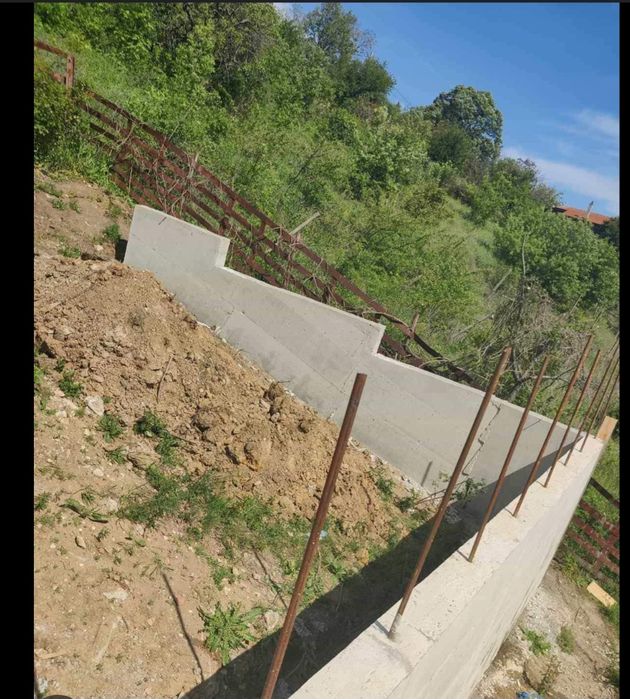 Изграждане на подпорни стени.